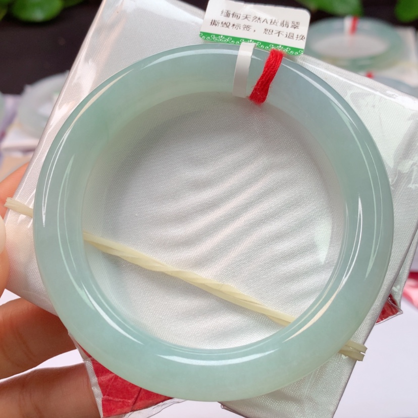 【闪购商品】翡翠手镯未镶嵌天然翡翠手镯