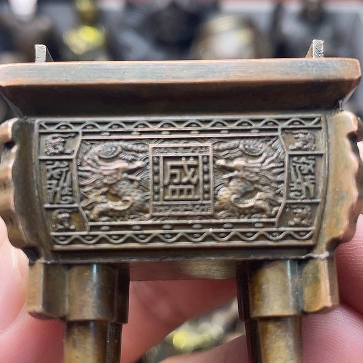 铜器摆件诚信经营