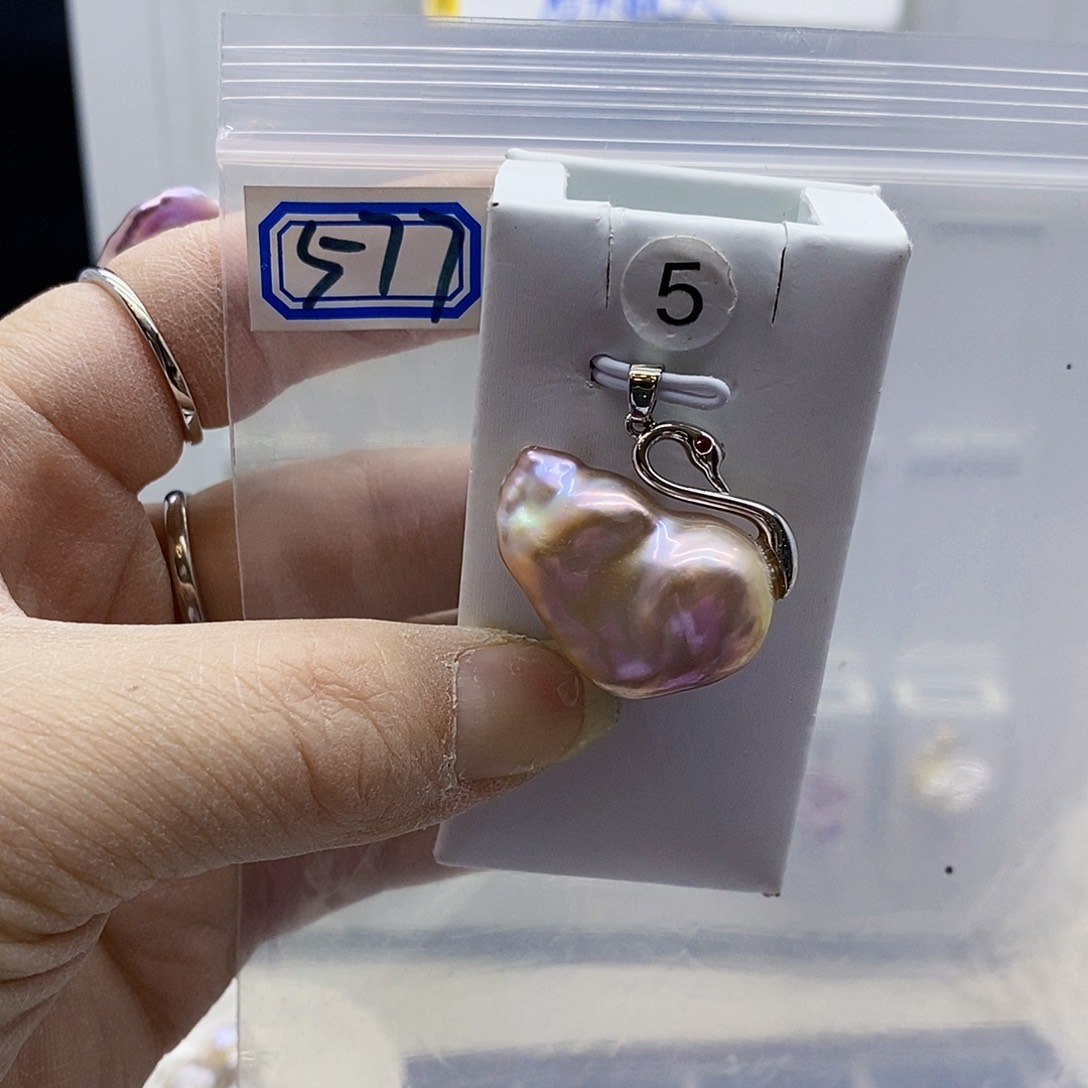 颈饰合金淡水珍珠