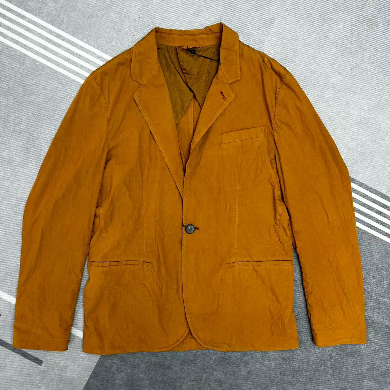 未使用 LANVIN 尼龙薄款新款时尚风直身版休闲男西装外套男士