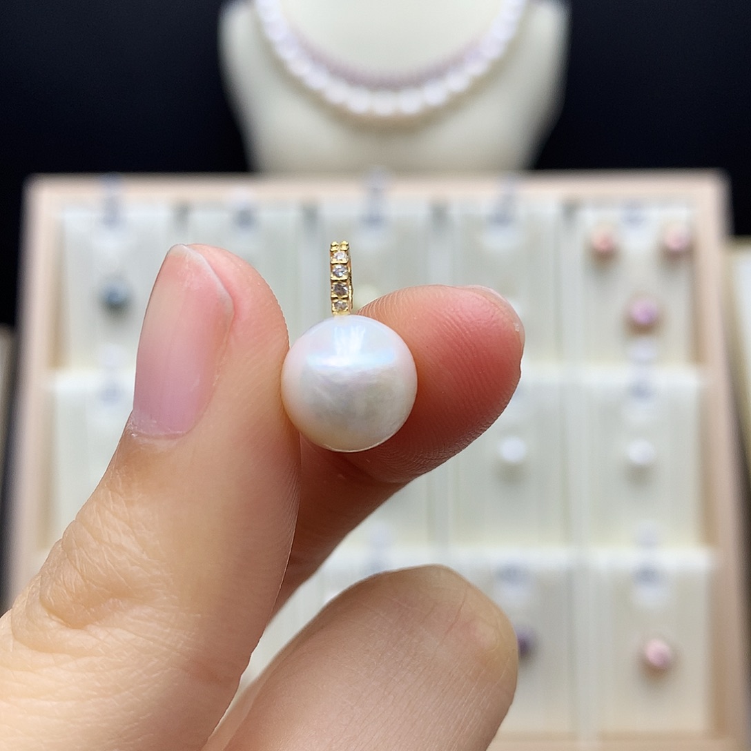 淡水珍珠颈饰合金