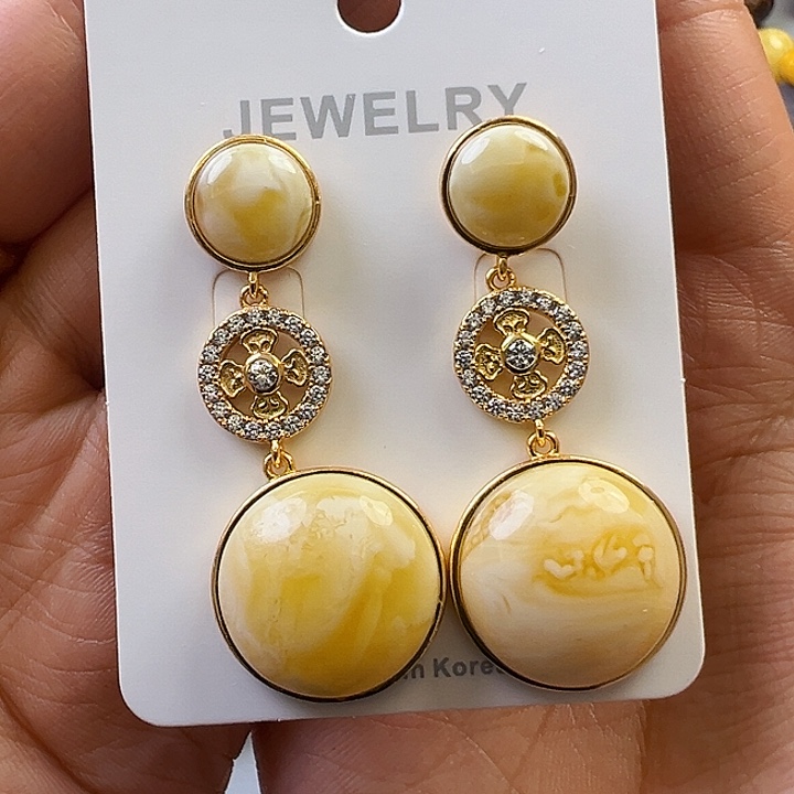 未镶嵌蜜蜡颈饰蜜蜡