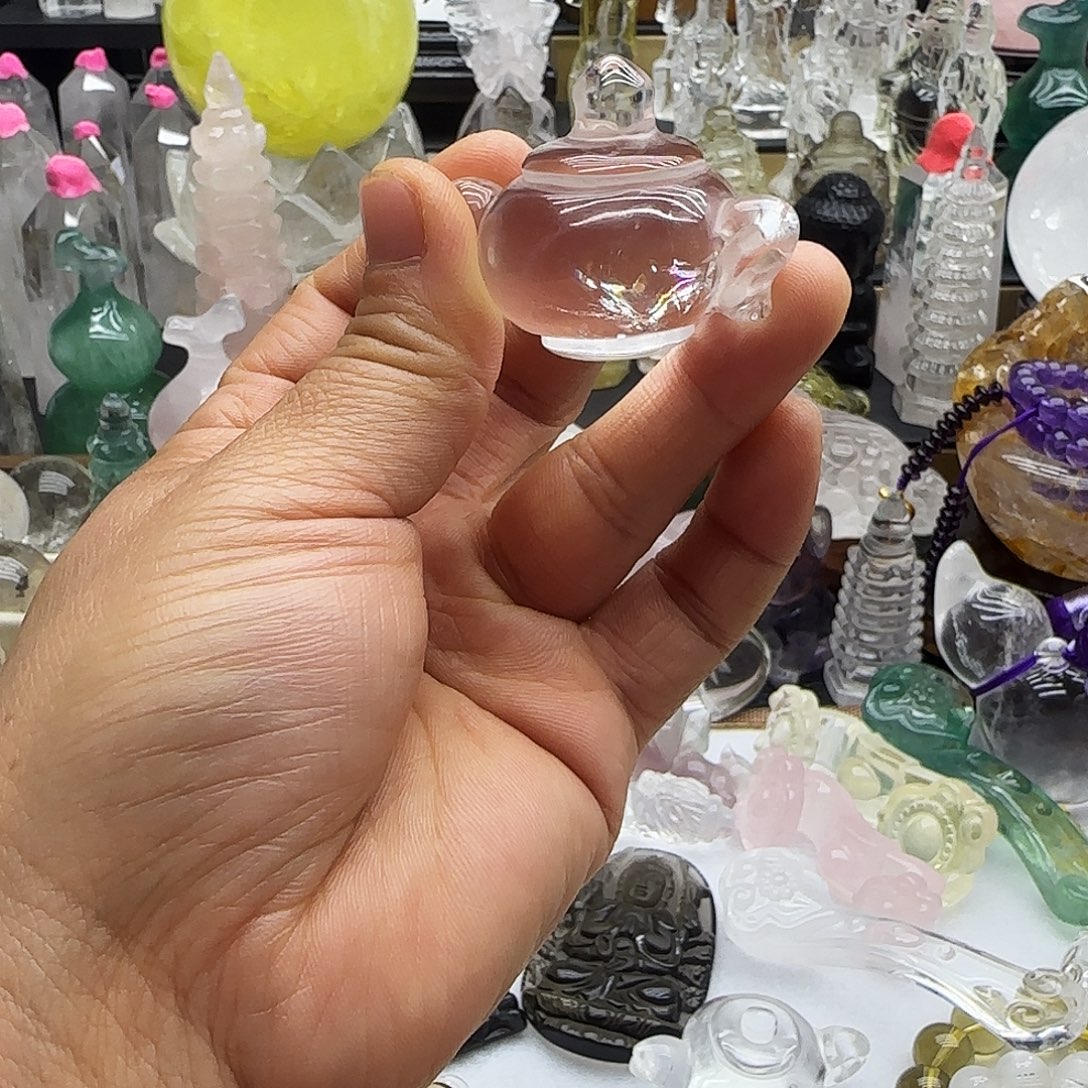 江***白车挂水晶未镶嵌摆件