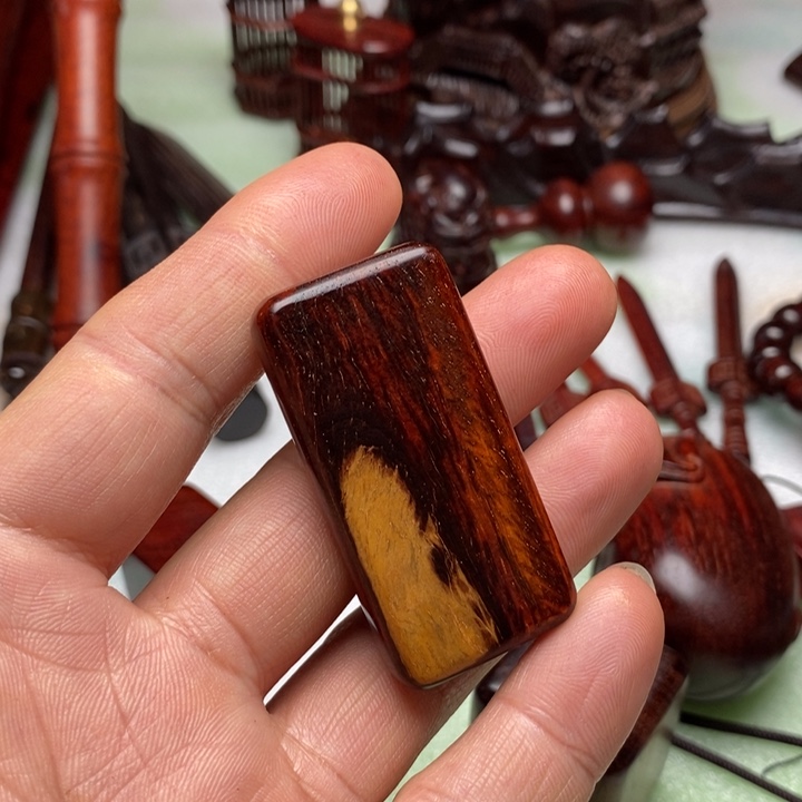 章***爷檀香紫檀（小叶紫檀）