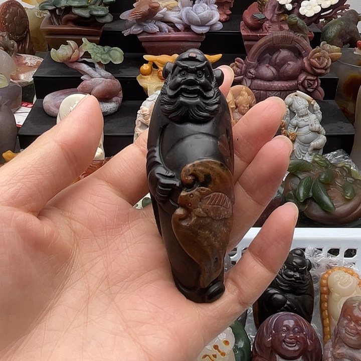 石英质玉未镶嵌手把件