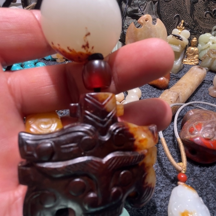 天***9和田玉（糖玉）未镶嵌挂件