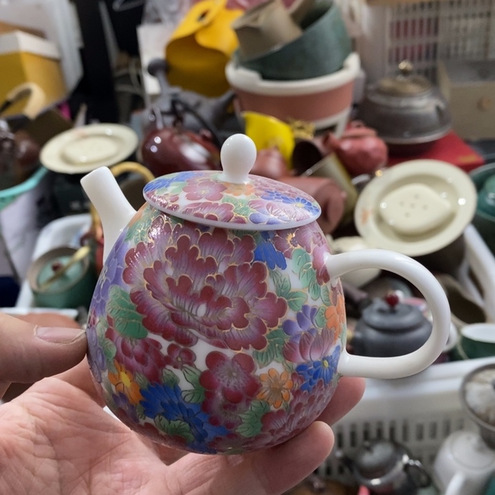 陶瓷艺术品及陶瓷制品