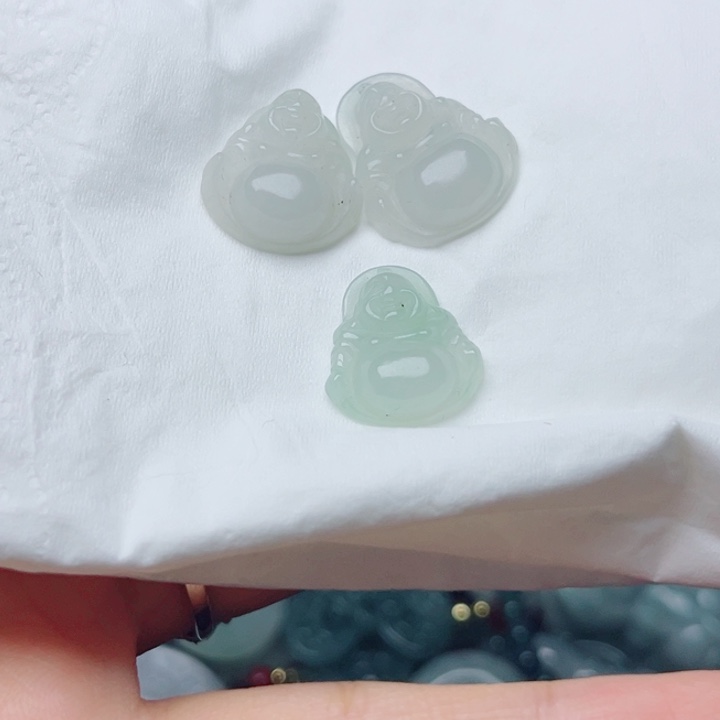 颈饰未镶嵌翡翠挂件