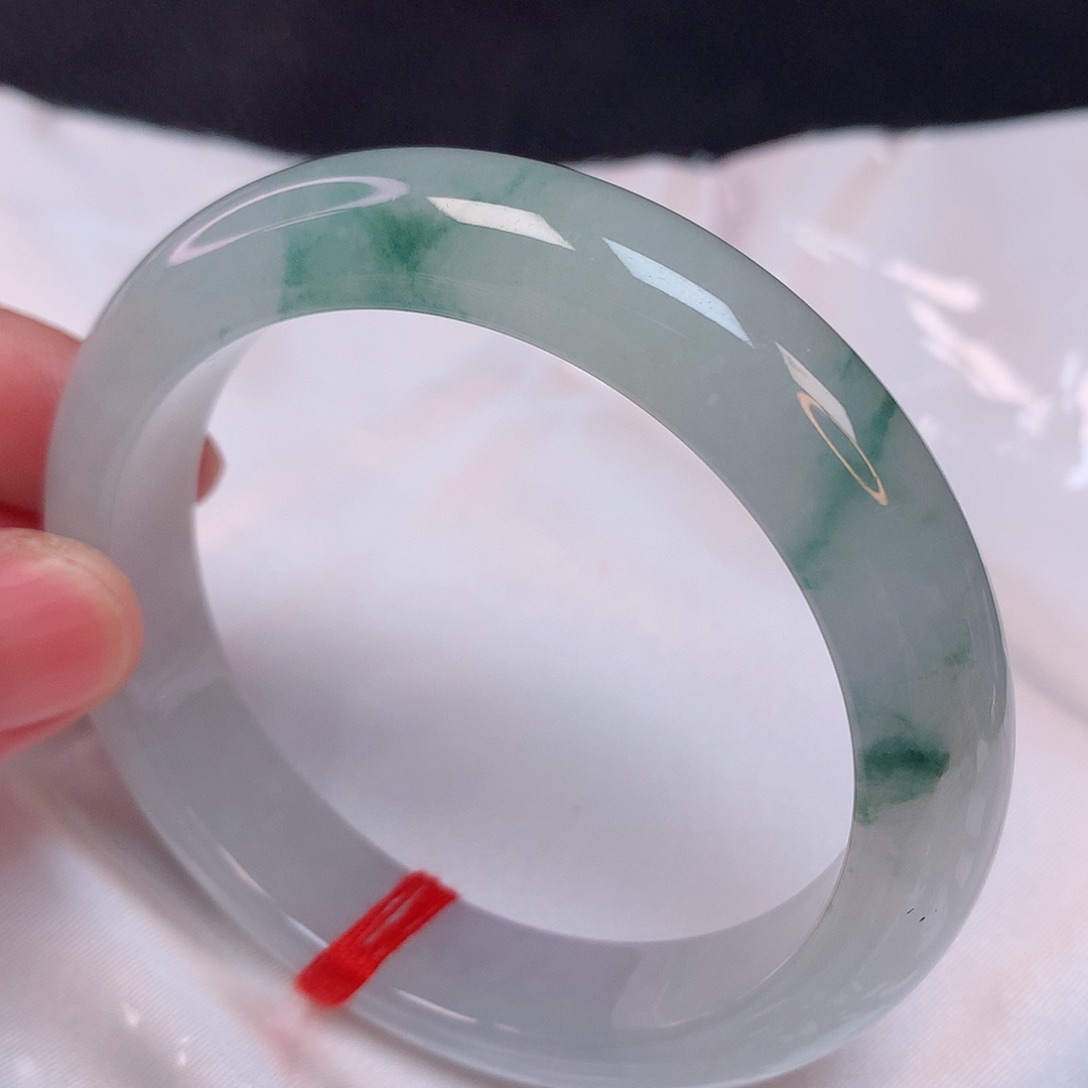 翡翠手镯未镶嵌56 翡翠手镯