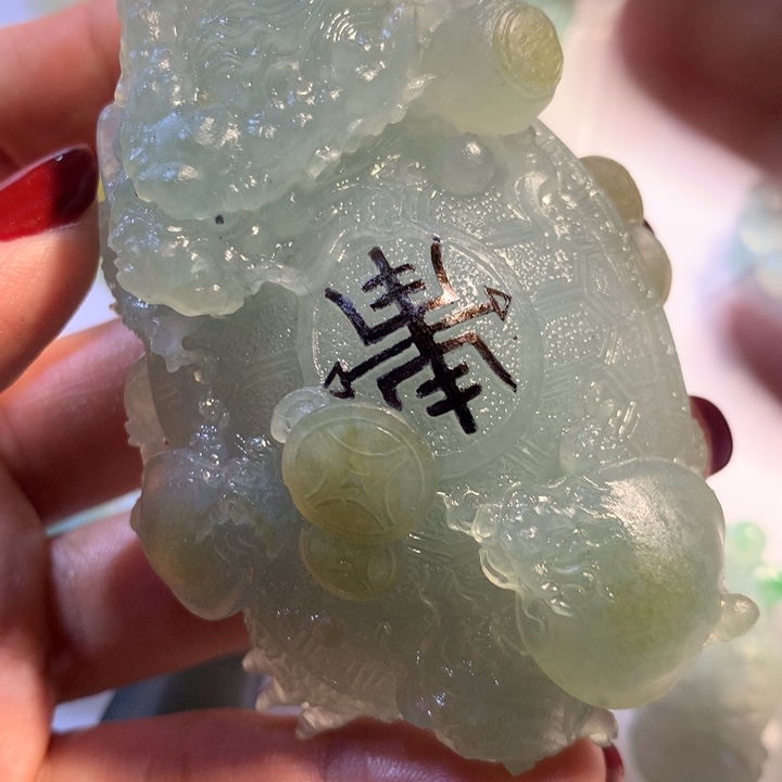 翡翠颈饰未镶嵌天然翡翠