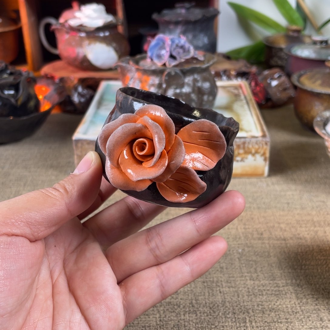 瓷片乌金。 橙色。  柴烧。   