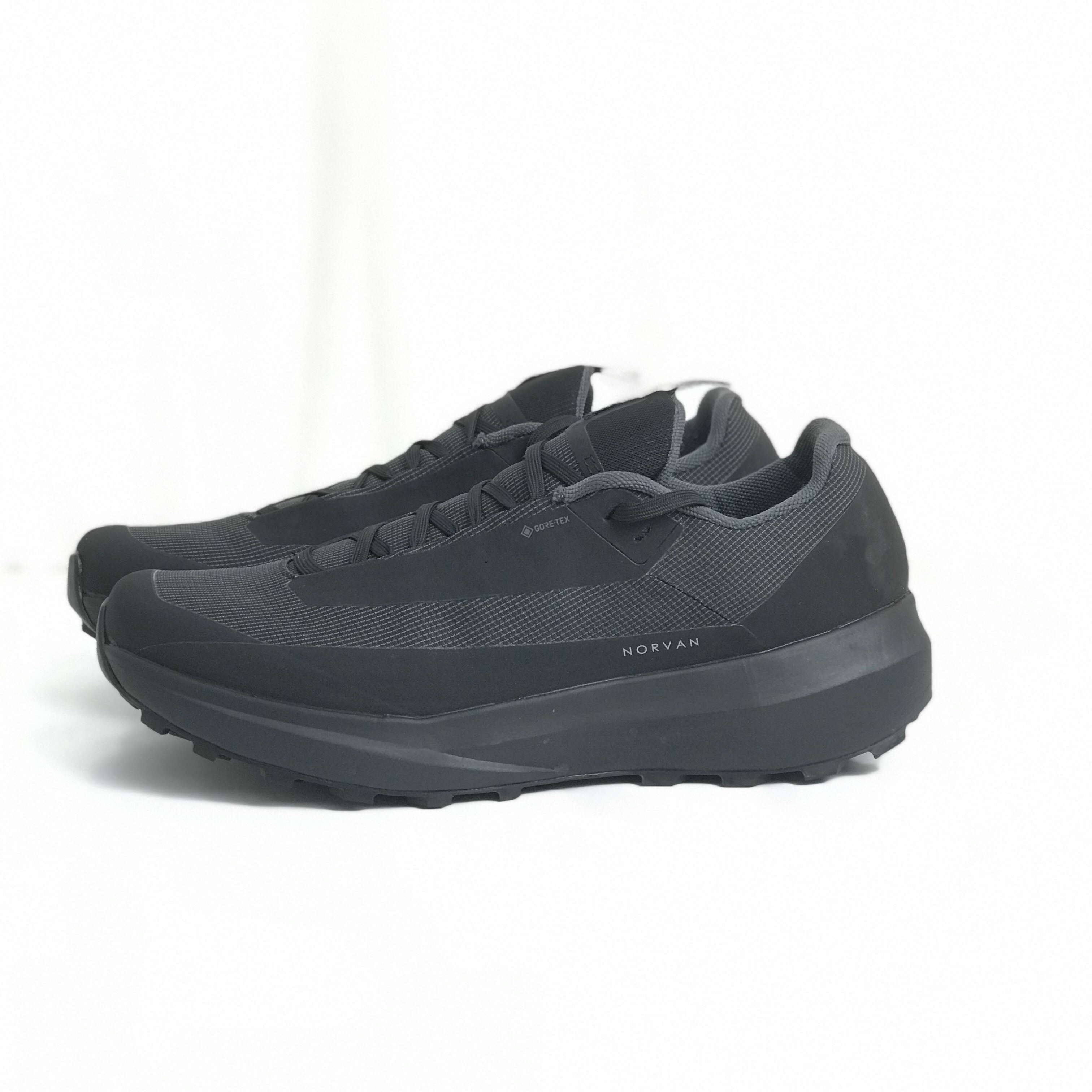 LD-4越野低帮徒步鞋防水耐磨户外男士跑鞋