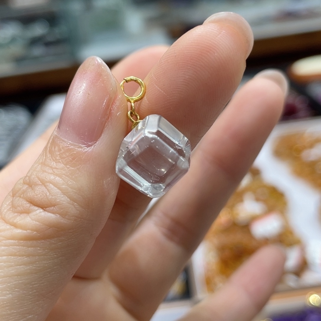 未镶嵌珠宝半成品水晶