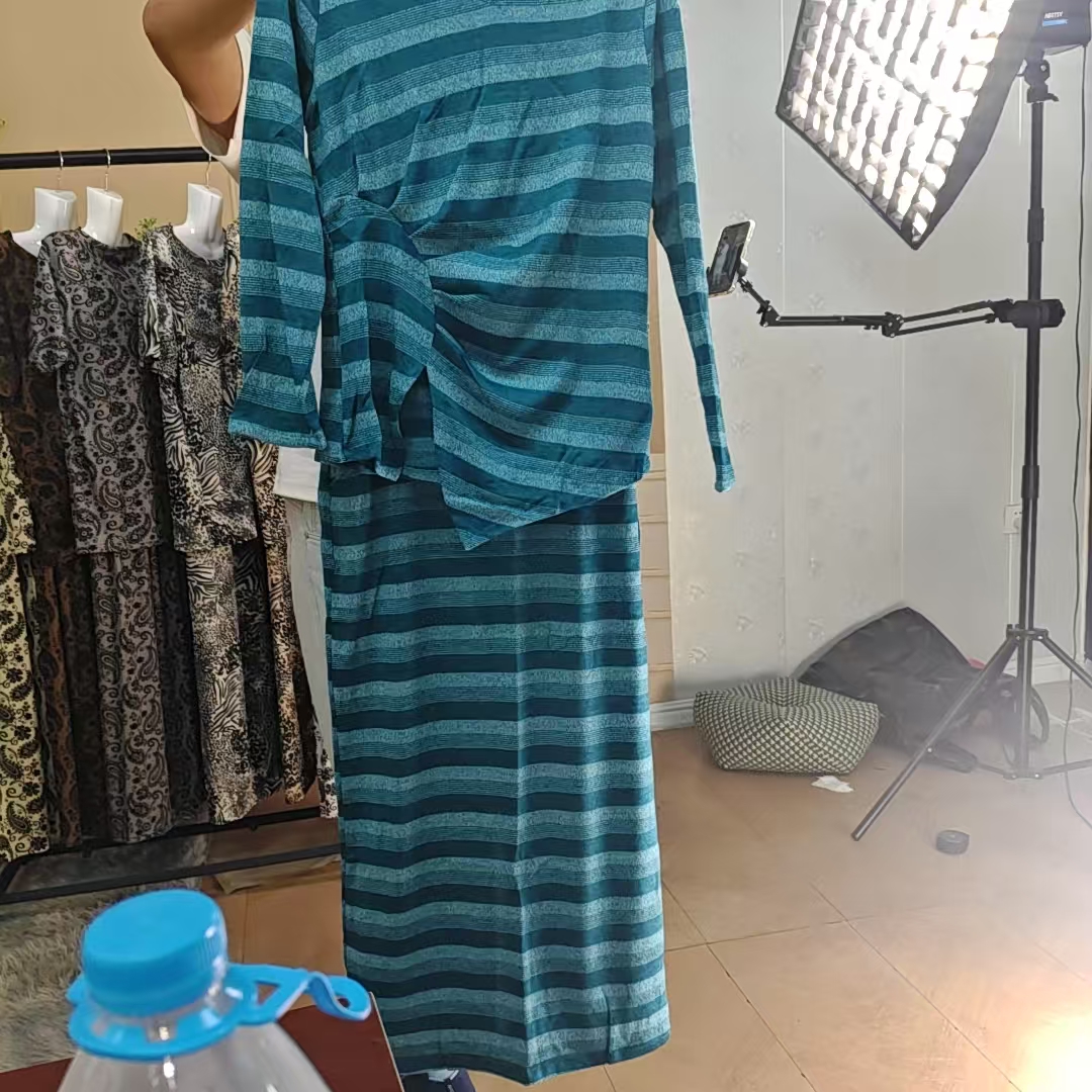 2025新款女士亚麻套装