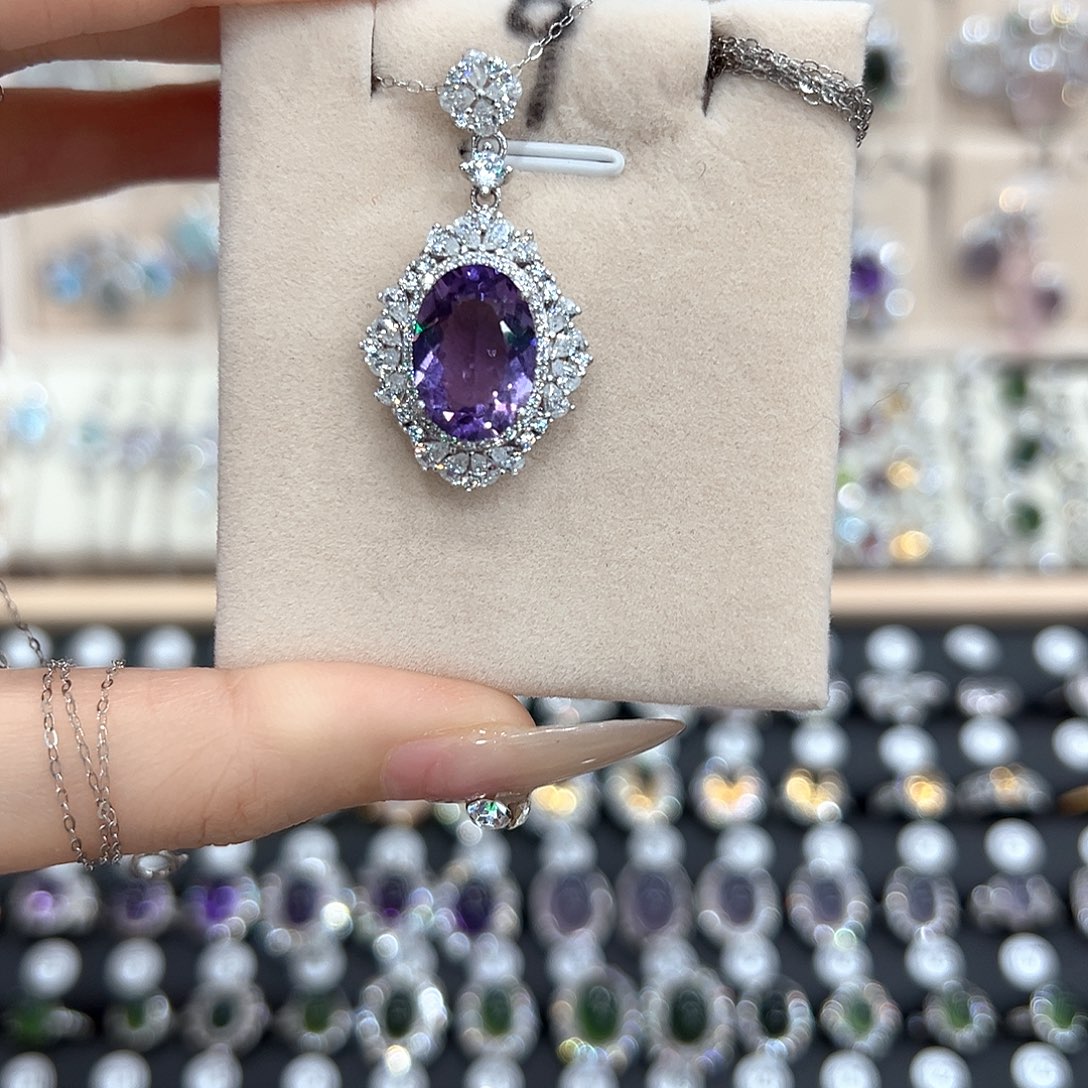 江***k颈饰银S925镶嵌紫晶