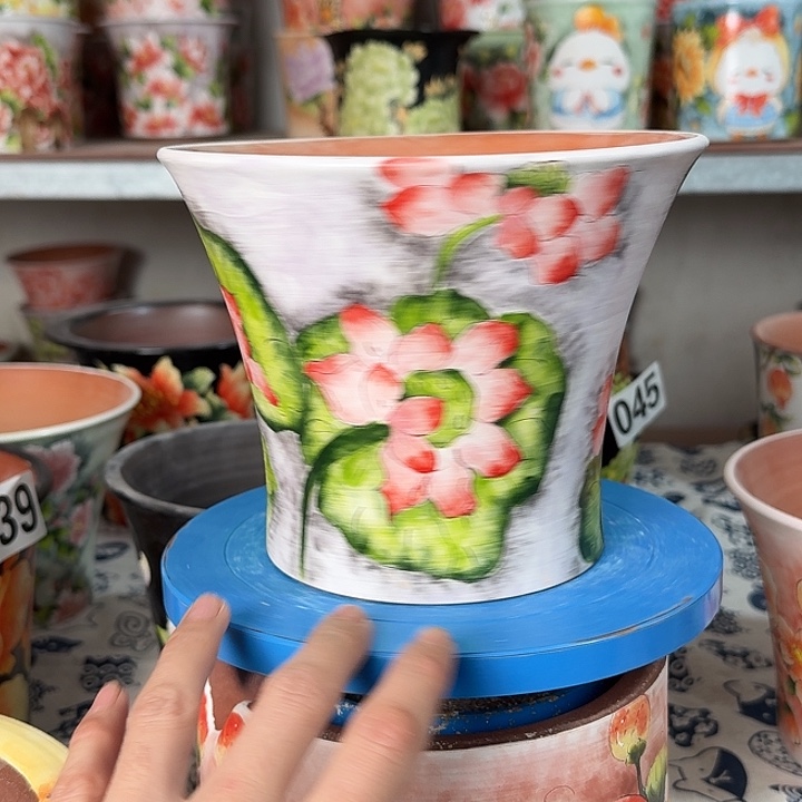 景德镇手绘多肉花盆