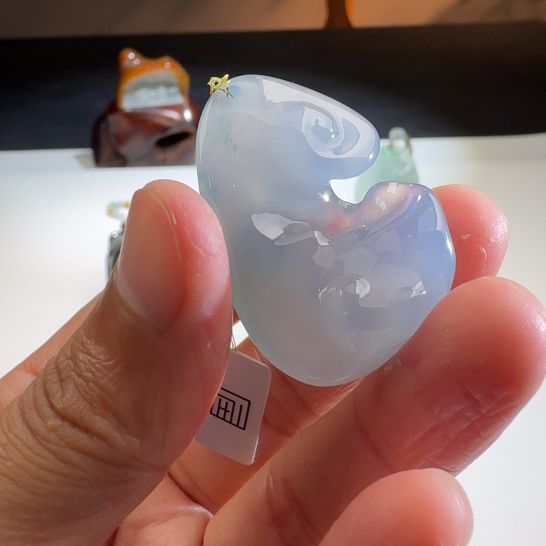 翡翠颈饰未镶嵌帅