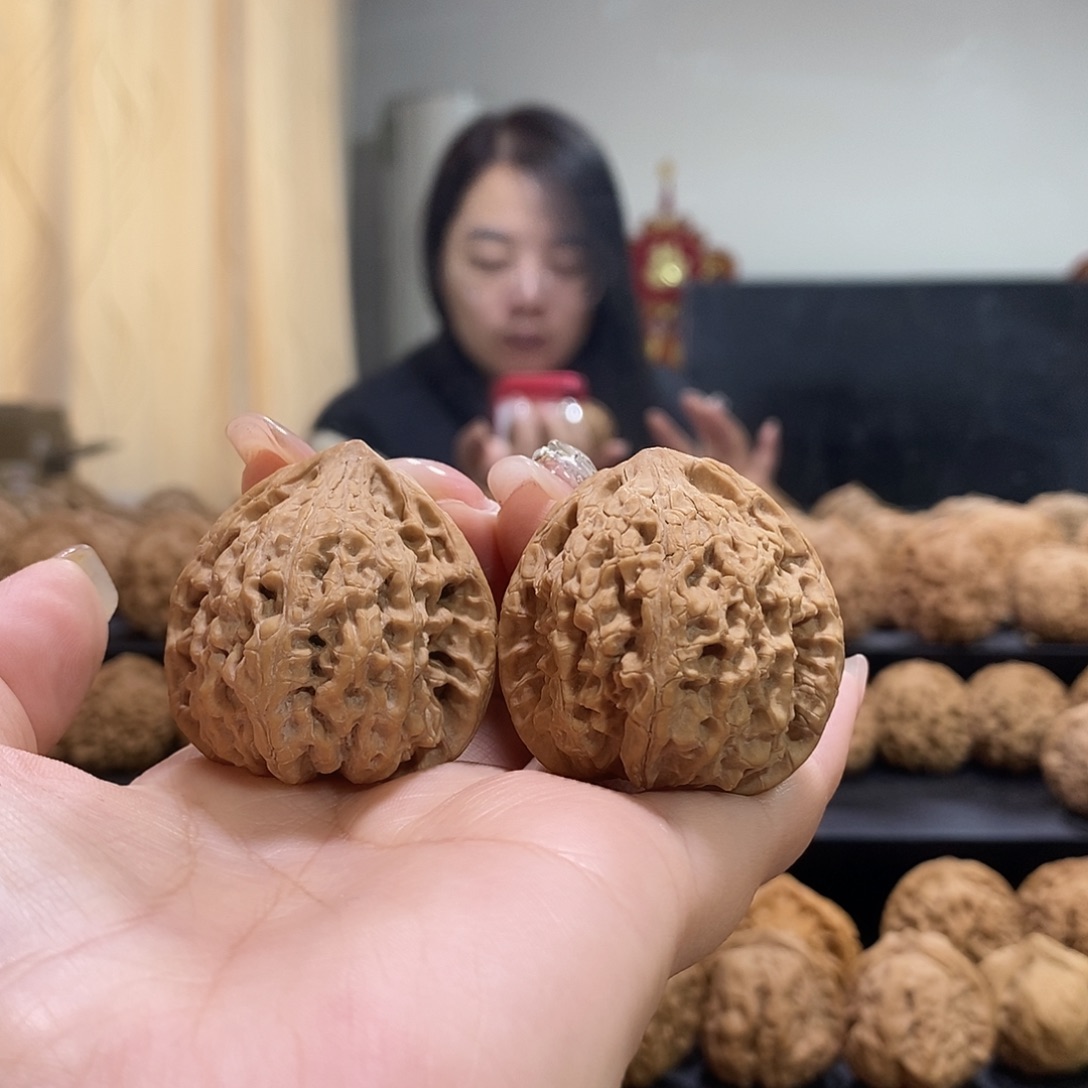 把件文玩核桃37虎头王