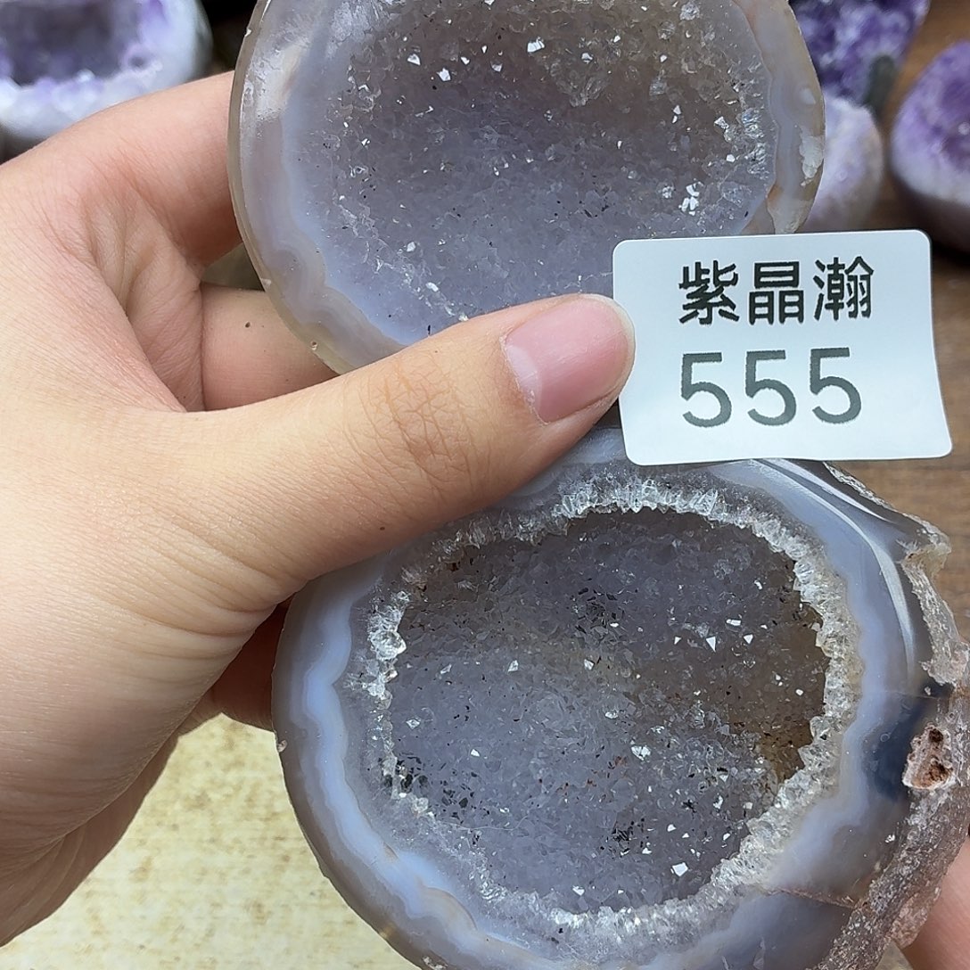 紫晶未镶嵌大型摆件（非配饰）