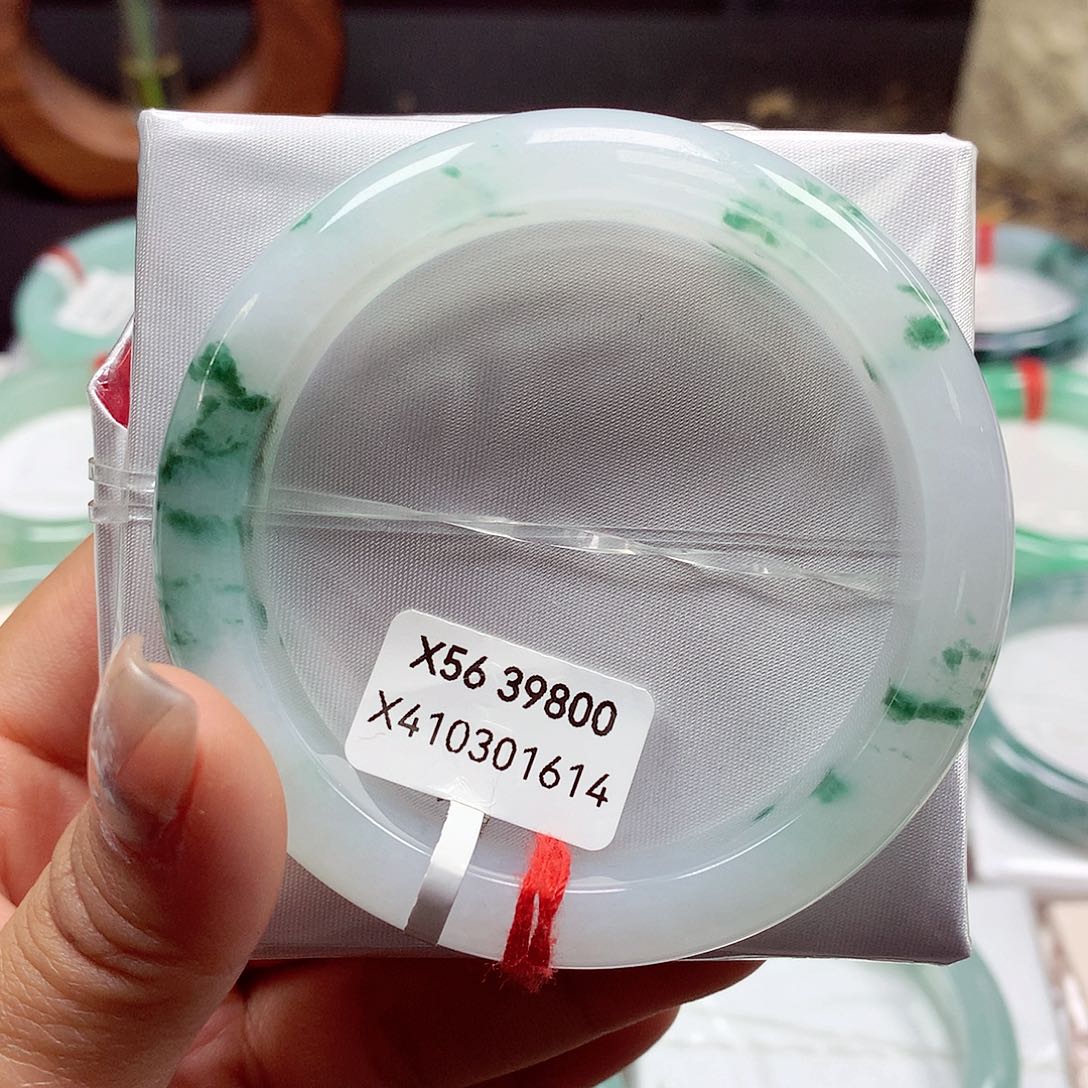 翡翠手镯未镶嵌56正25号88