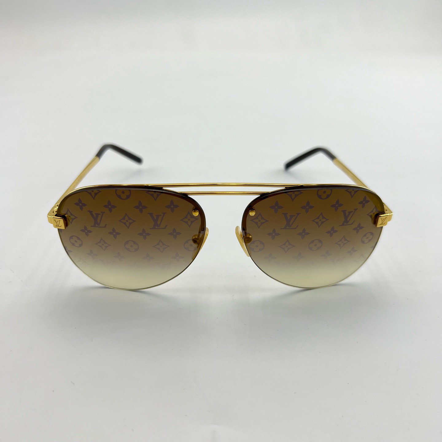 99新 LouisVuitton/路易威登 金色lv花纹无框飞行员墨镜/15957571