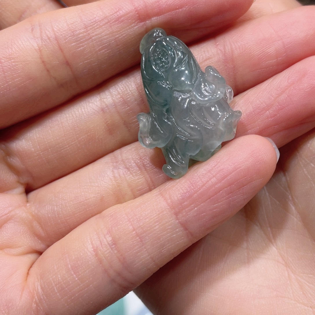 翡翠挂件未镶嵌缅甸天然翡翠
