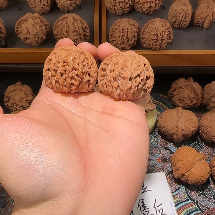 花***锦文玩核桃吊坠全品四座楼