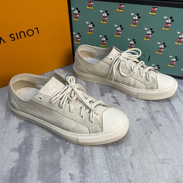 95新 LouisVuitton/路易威登 米黄帆布老花藤原浩联名板鞋/42.5码