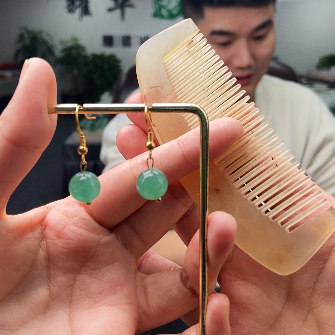 东陵石未镶嵌耳饰颜色多样性发拍一发一