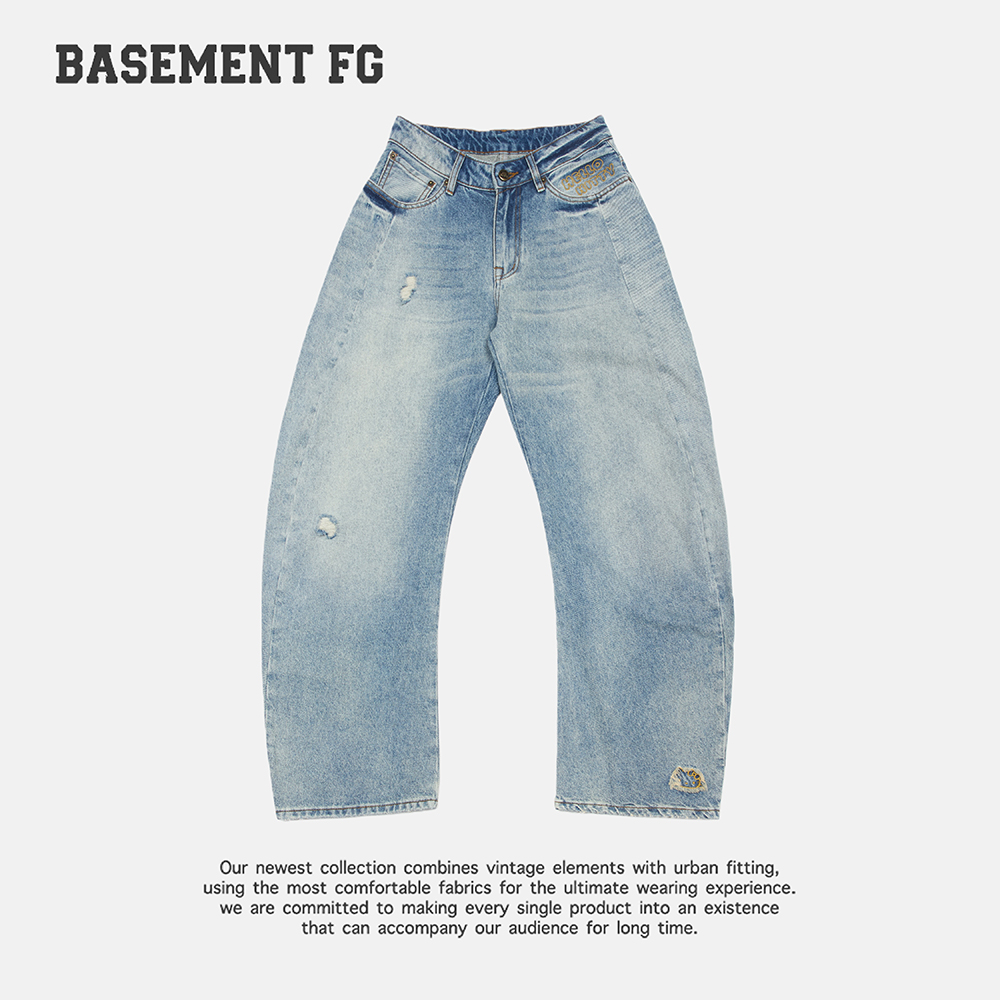 BASEMENT FGxHello Kitty默认服饰工艺女牛仔中高腰257330189072
