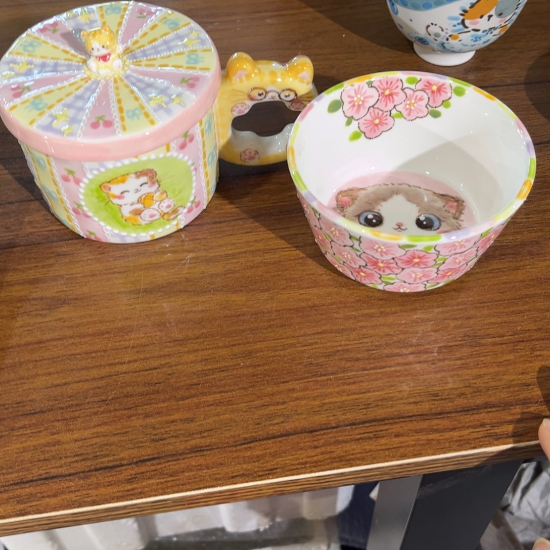 简***单瓷片好看的2个。陶瓷