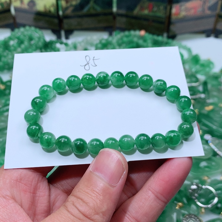 石英质玉颈饰未镶嵌