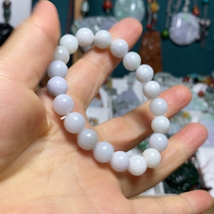 吊坠(赠链)未镶嵌翡翠