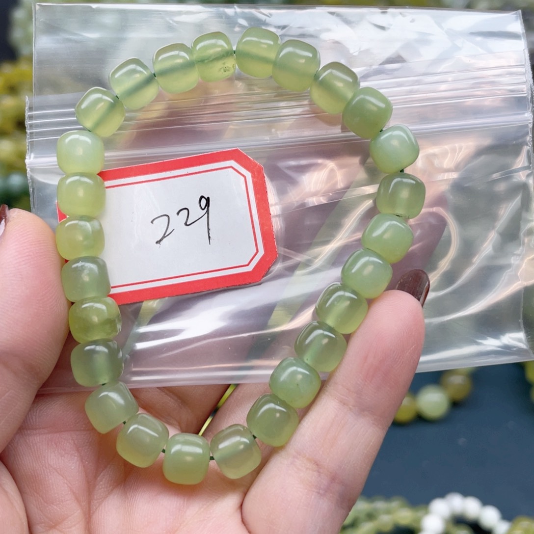 未镶嵌蛇纹石玉手串