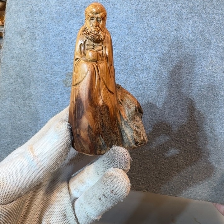 崖柏摆件手把件等