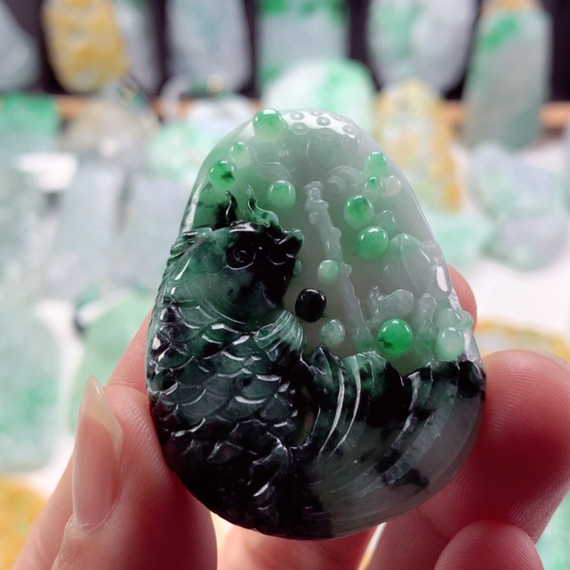 【闪购商品】翡翠吊坠(不含链)未镶嵌