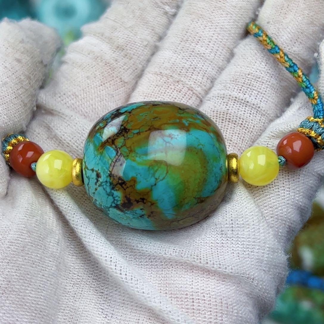 未镶嵌绿松石珠宝奇石