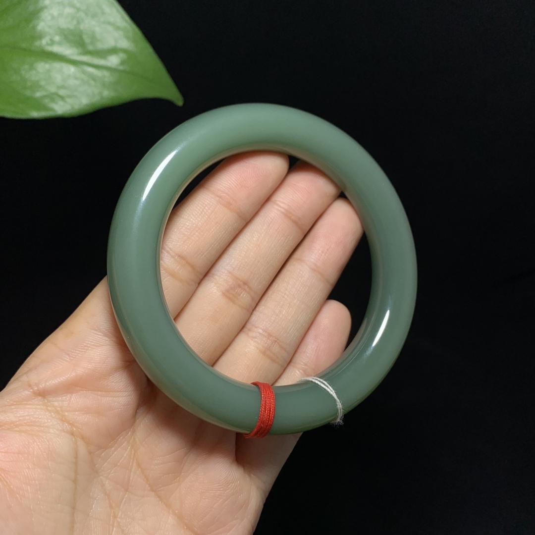 和田玉 粉青 圆条手镯  55-57圈口 双11+身材