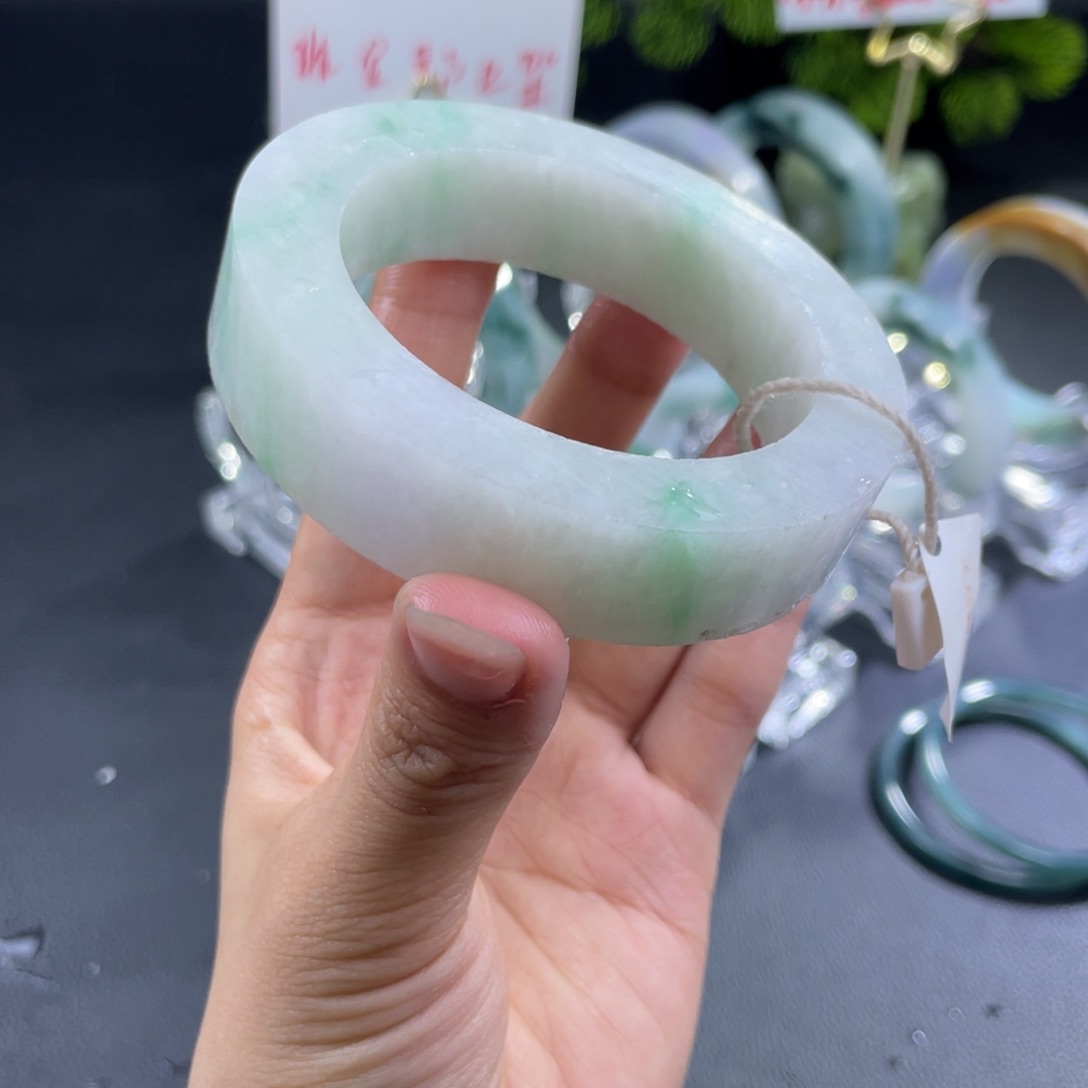定制翡翠天然a货翡翠手镯未镶嵌