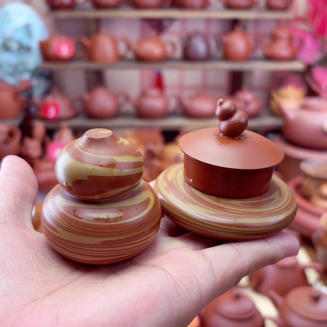 紫砂茶壶搅泥盖置一组2个