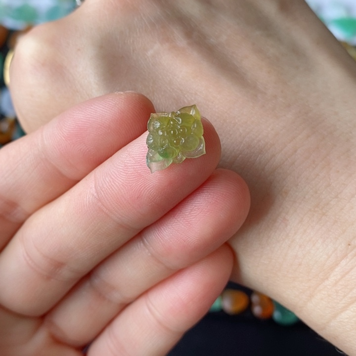 未镶嵌定制翡翠荷花