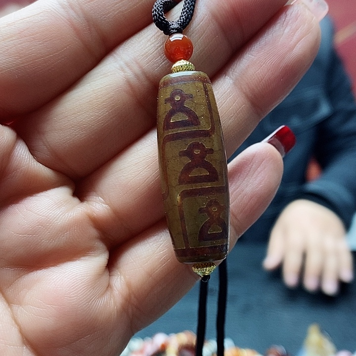 玛瑙/玉髓颈饰合金