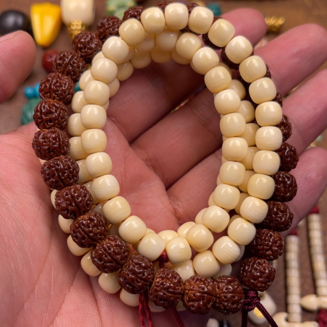 【闪购商品】小叶紫檀手串/手链l***e