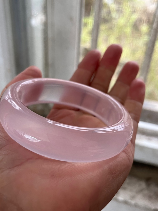 天然全净体粉晶手镯58口径