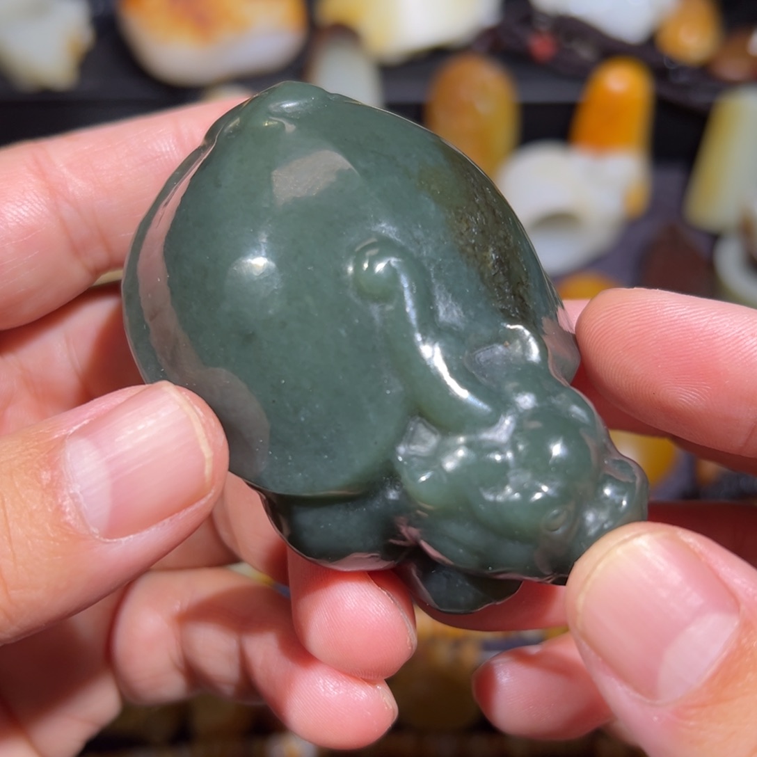 和田玉未镶嵌吊坠(不含链)