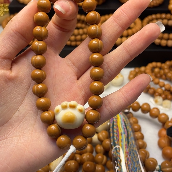 ****聊猴头核桃吊坠全品小屁桃加猫爪