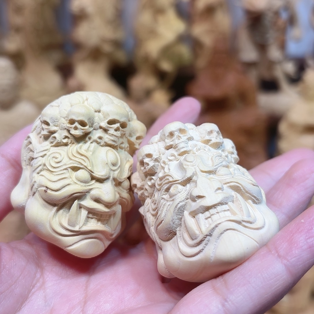 黄杨木黄杨木瑕疵不动明王