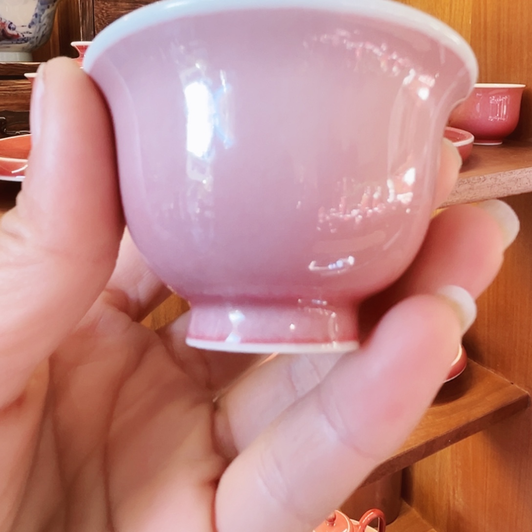 豇豆红家小压手关杯