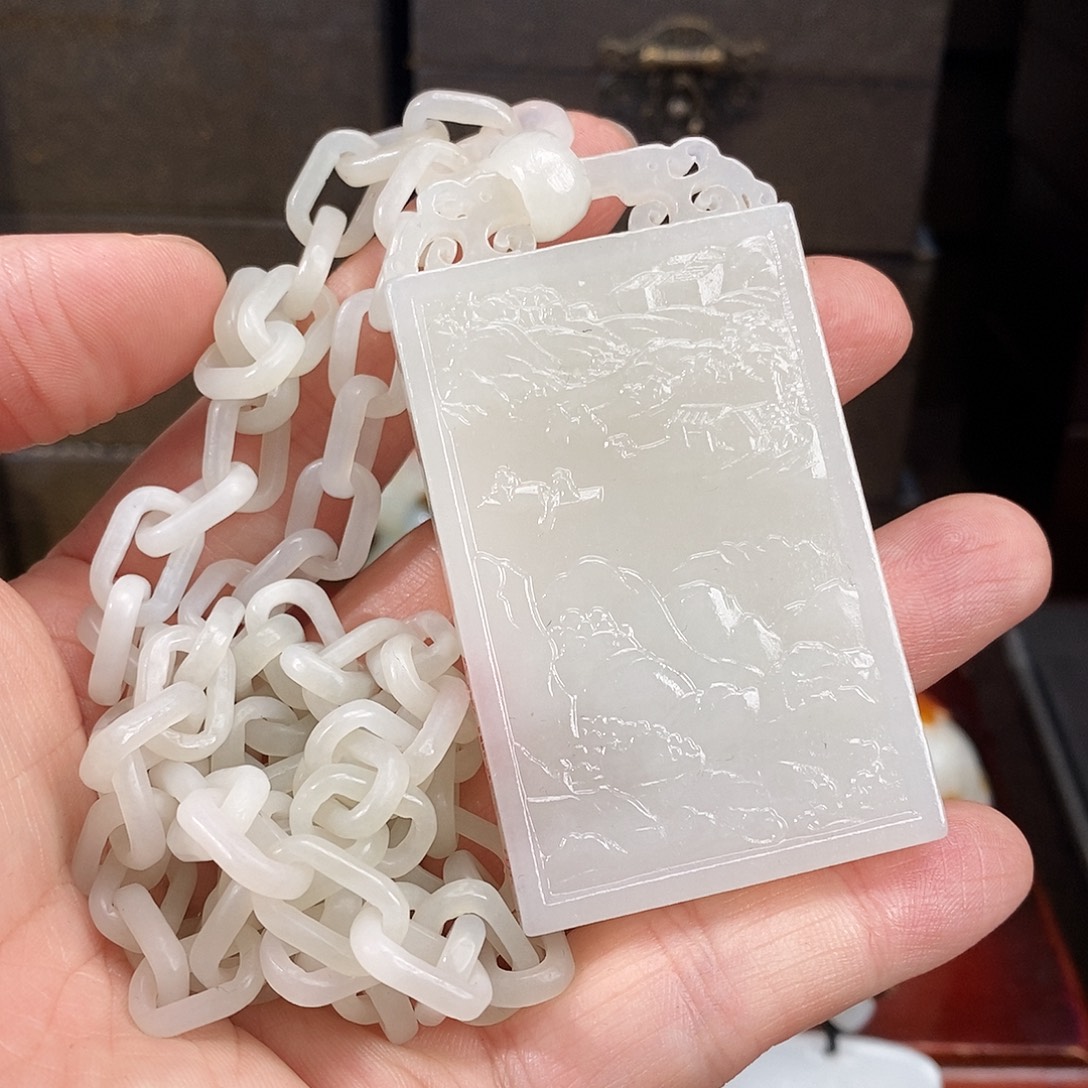 颈饰未镶嵌和田玉