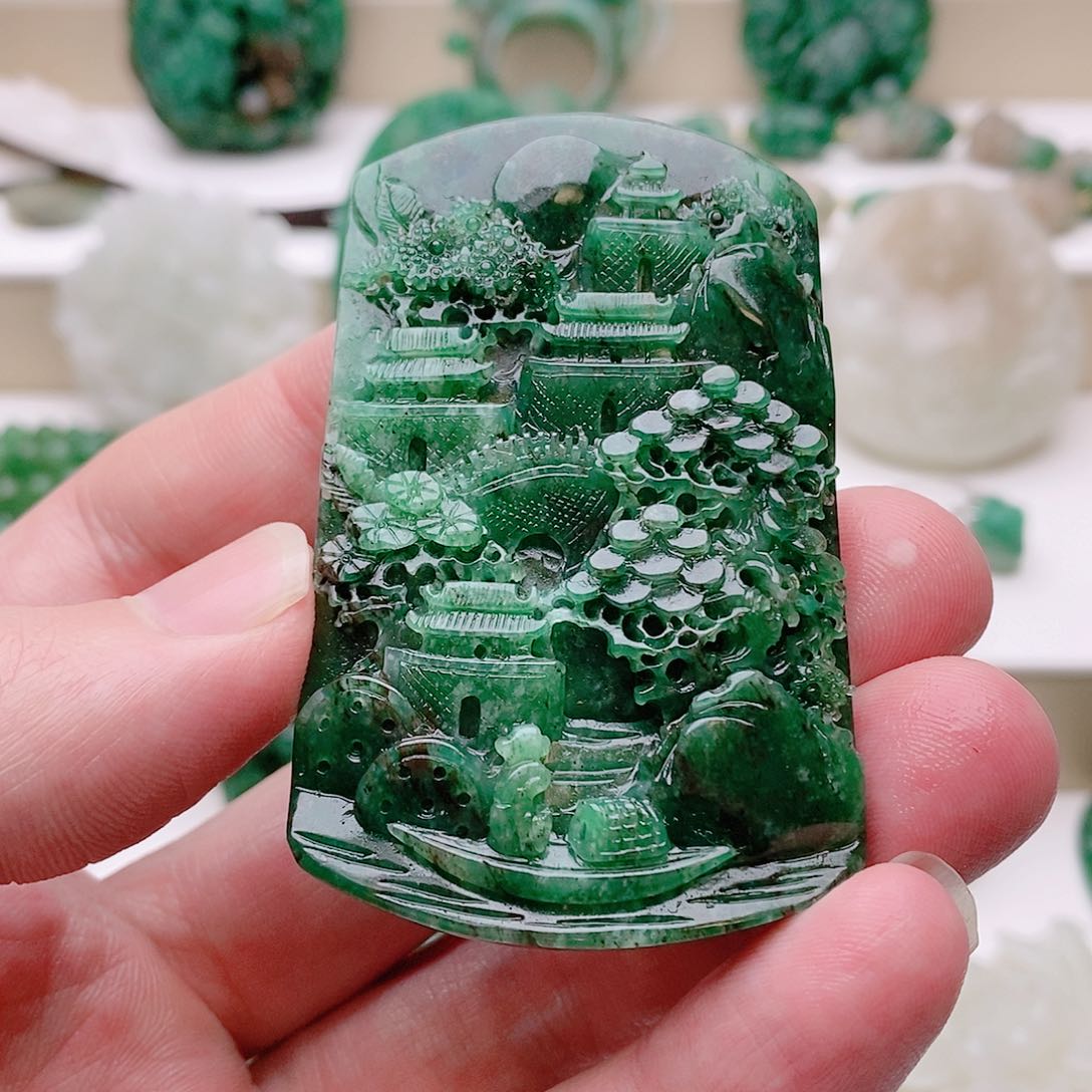 独山玉吊坠未镶嵌真**友